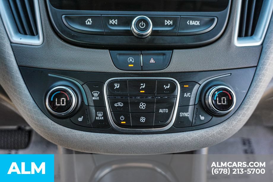 Used 2024 Chevrolet Malibu LT FWD image 40