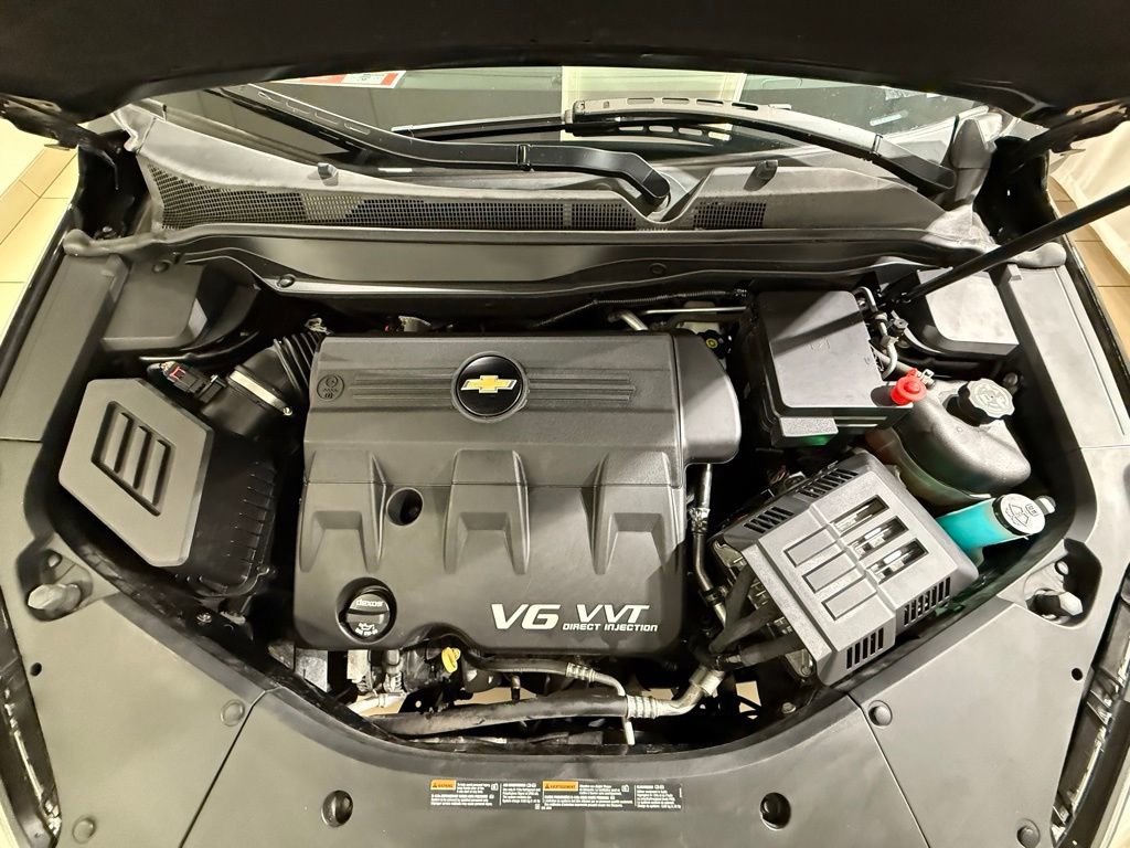 Used 2016 Chevrolet Equinox LTZ w/ Enhanced Convenience Package image 10