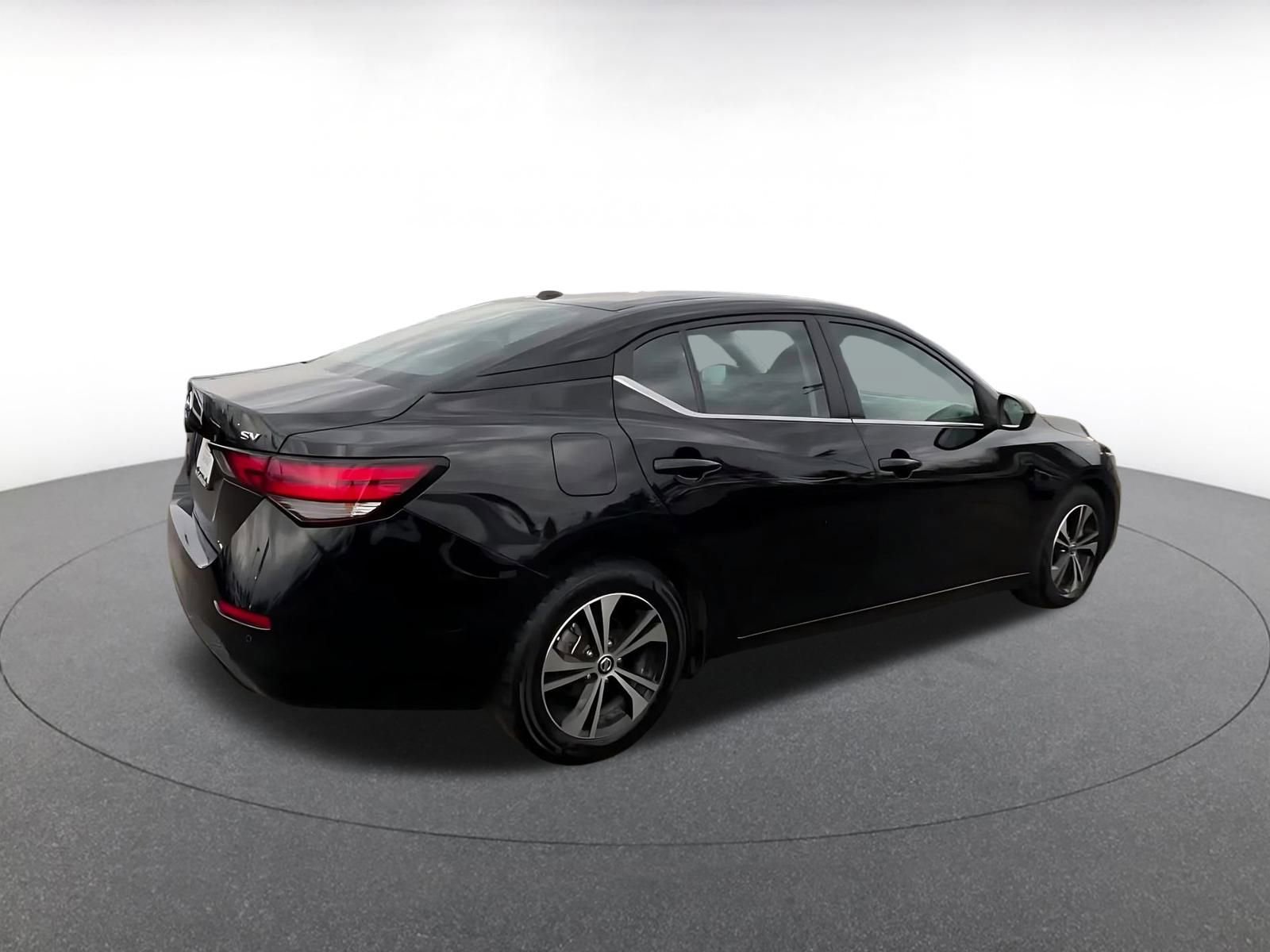 Used 2023 Nissan Sentra SV image 14