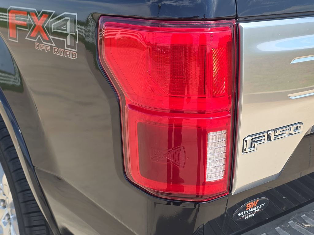 Used 2020 Ford F150 Platinum w/ Equipment Group 701A Luxury AWD/4WD image 34