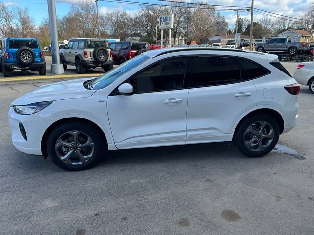 Used 2023 Ford Escape ST-Line Select image 3