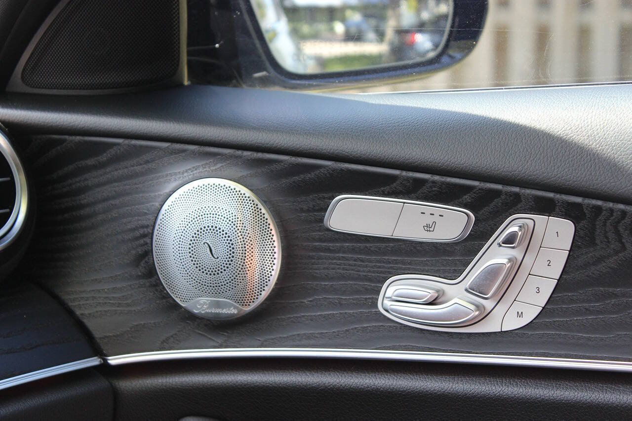 Used 2019 Mercedes-Benz E 300 w/ Premium 1 Package image 18