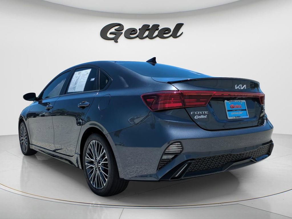 Used 2023 Kia Forte GT-Line w/ GT-Line Premium Package FWD image 7