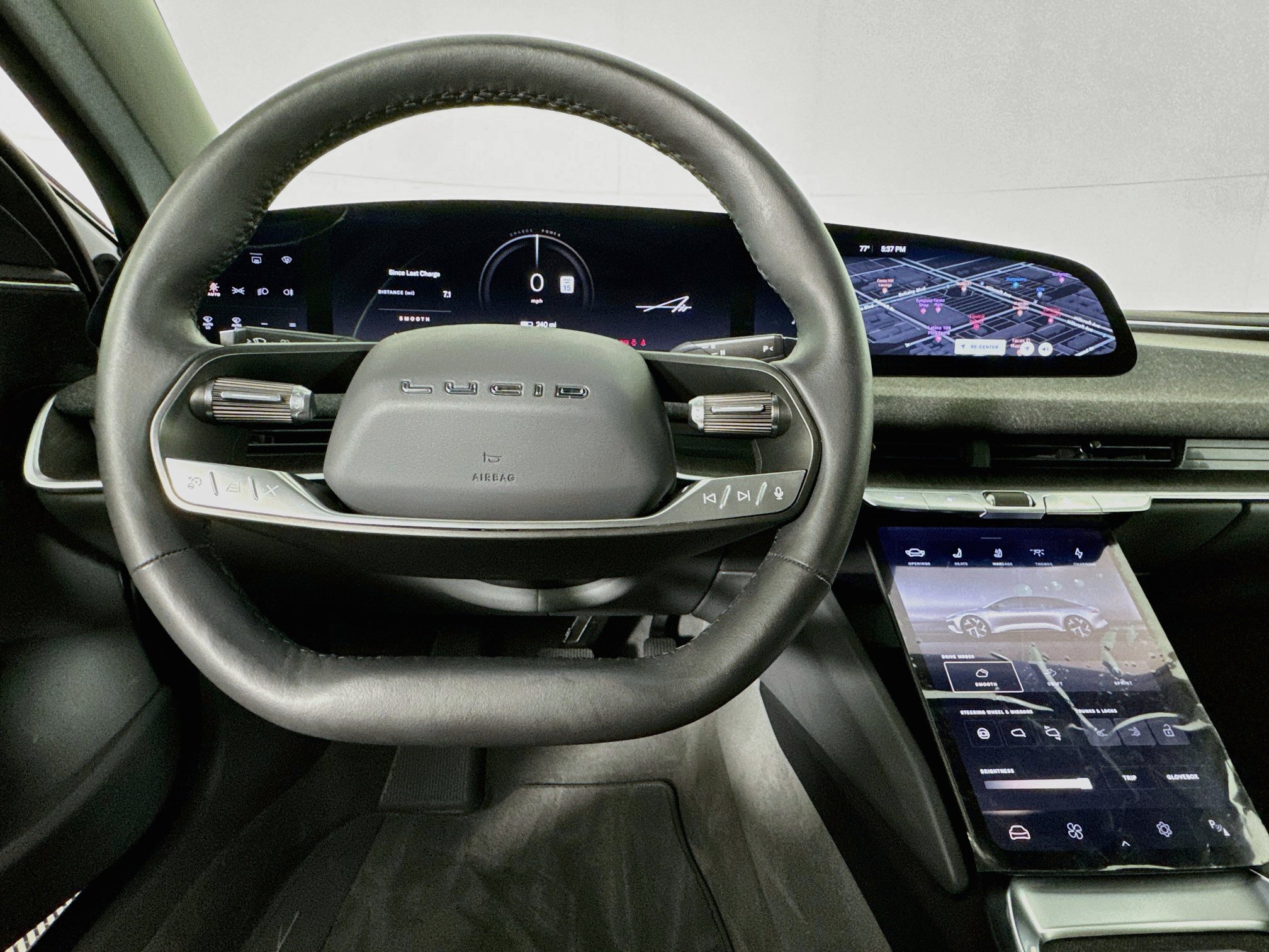 Used 2025 Lucid Air Touring AWD/4WD image 10