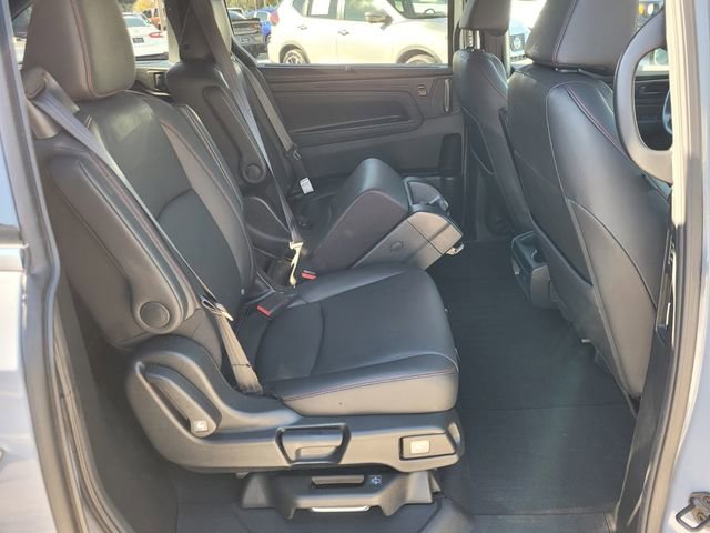 Used 2024 Honda Odyssey Sport image 16
