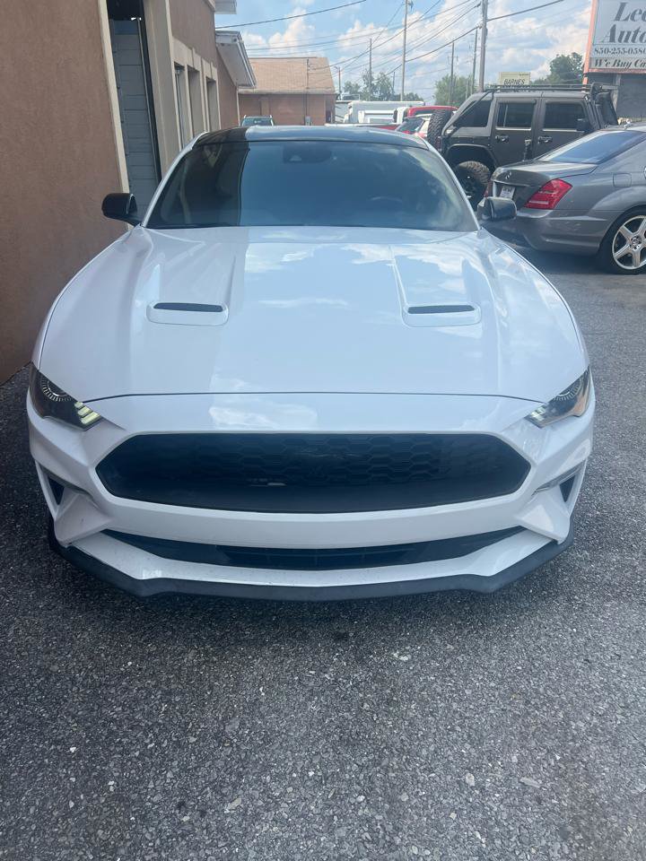 Used 2021 Ford Mustang Coupe w/ Black Accent Package RWD image 3