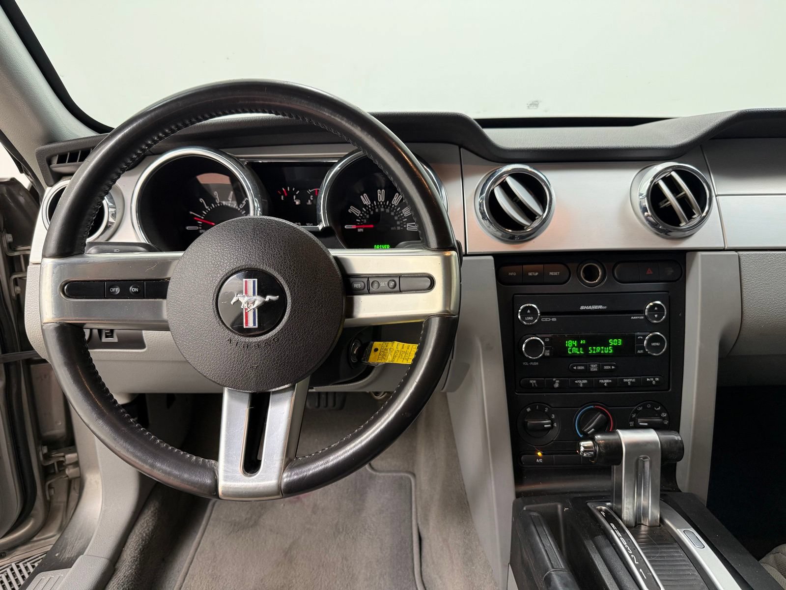 Used 2008 Ford Mustang Premium RWD image 24