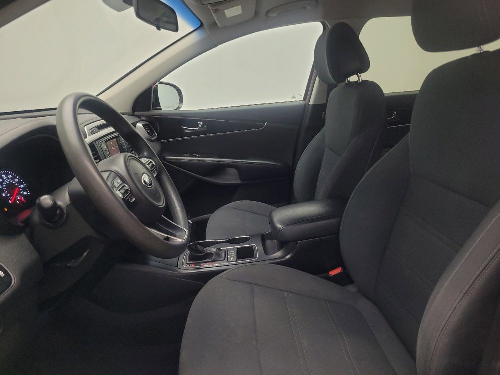 Used 2016 Kia Sorento LX image 17