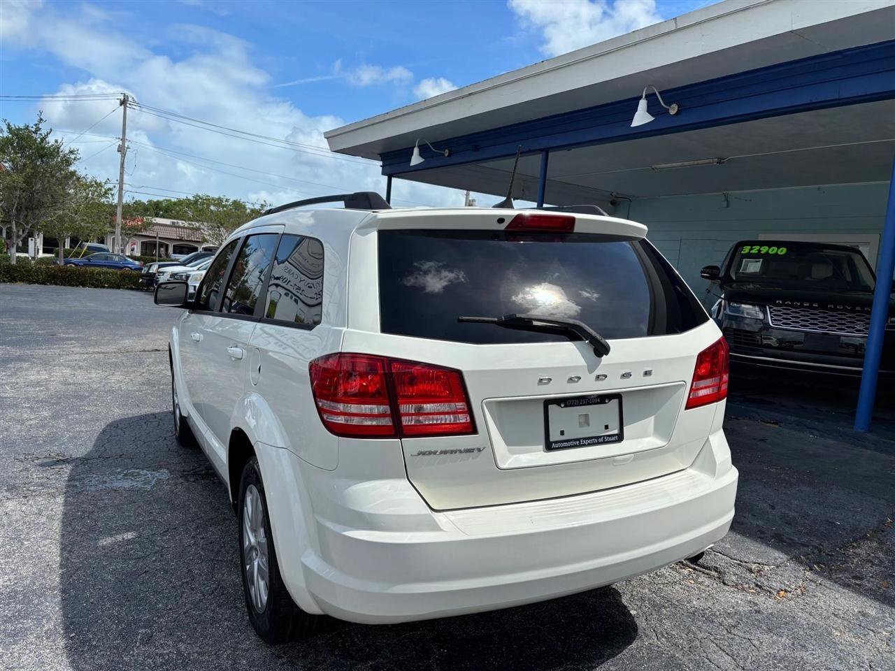 Used 2018 Dodge Journey SE w/ Popular Equipment Group FWD image 3