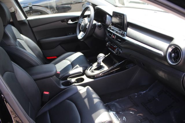 Certified 2020 Kia Forte EX FWD image 33