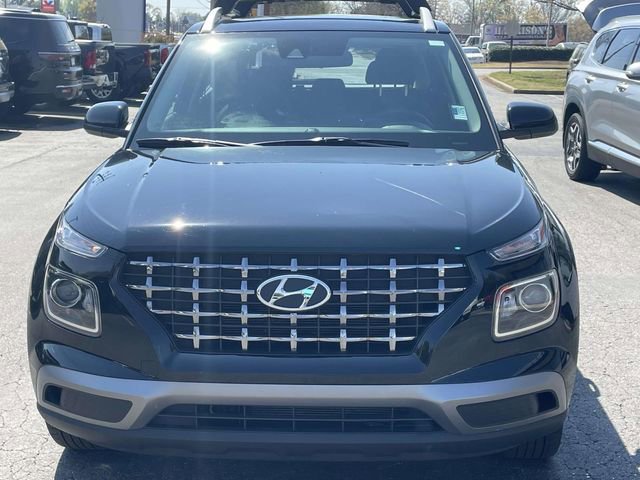 Certified 2021 Hyundai Venue SEL FWD video 2