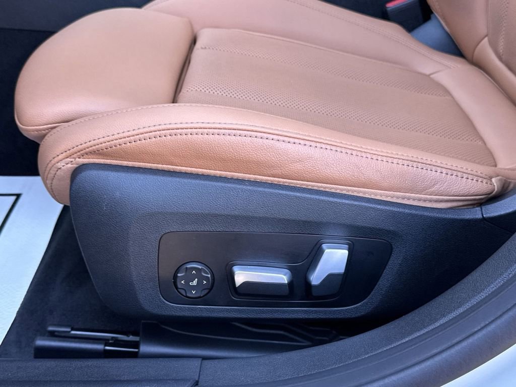 Used 2023 BMW i4 eDrive35 image 14