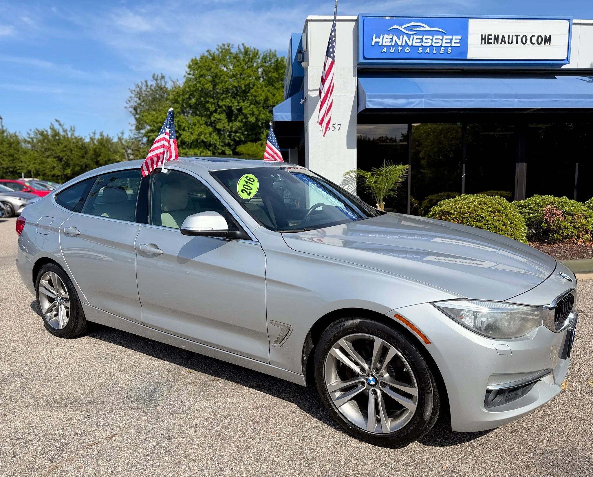 Used 2016 BMW 328i Gran Turismo xDrive AWD/4WD image 7