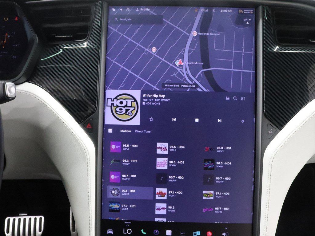 Used 2020 Tesla Model X Long Range AWD/4WD image 30
