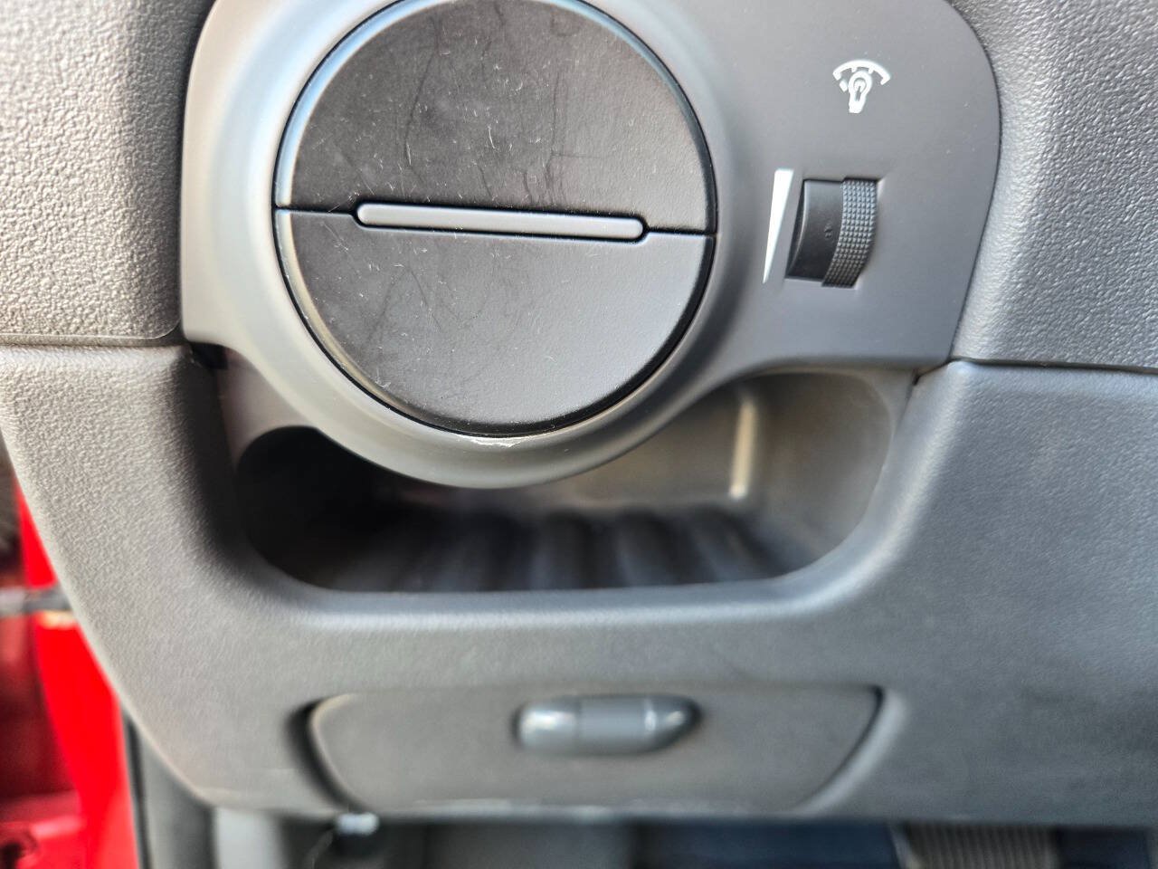 Used 2010 Kia Rio5 FWD image 16