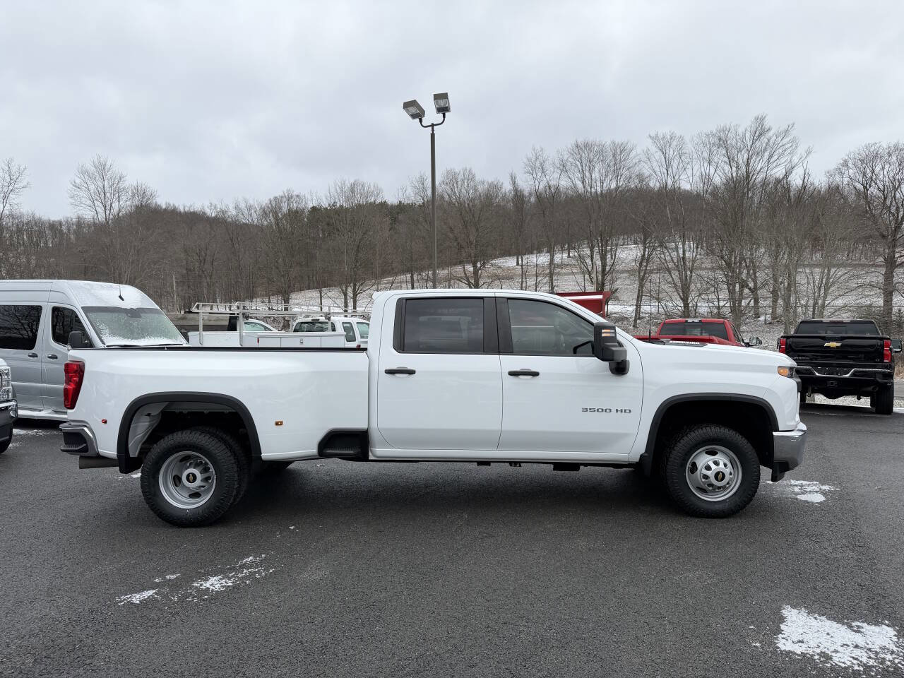 Used 2021 Chevrolet Silverado 3500 W/T w/ Gooseneck/5TH Wheel Package image 2
