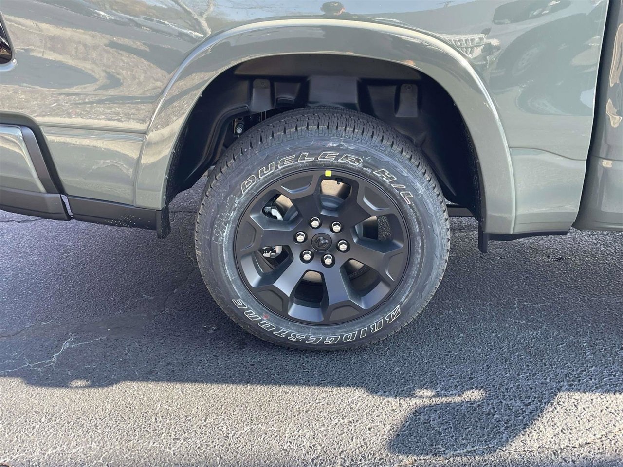 New 2026 RAM 1500 4x4 Crew Cab image 13