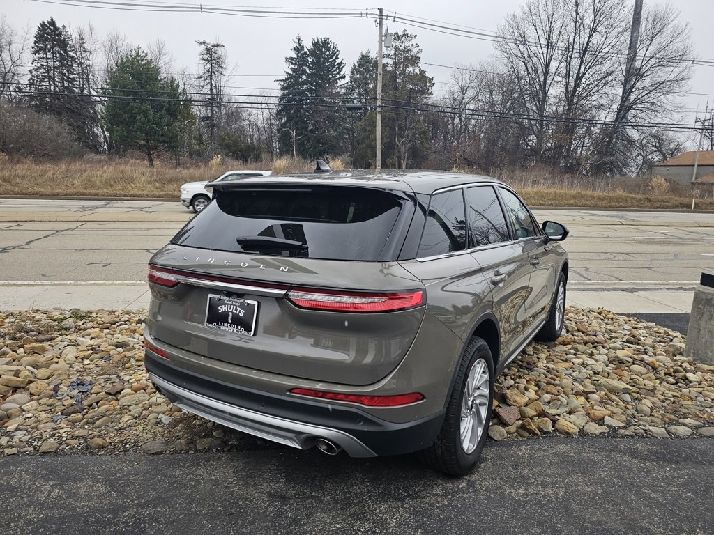 New 2025 Lincoln Corsair Premiere image 4
