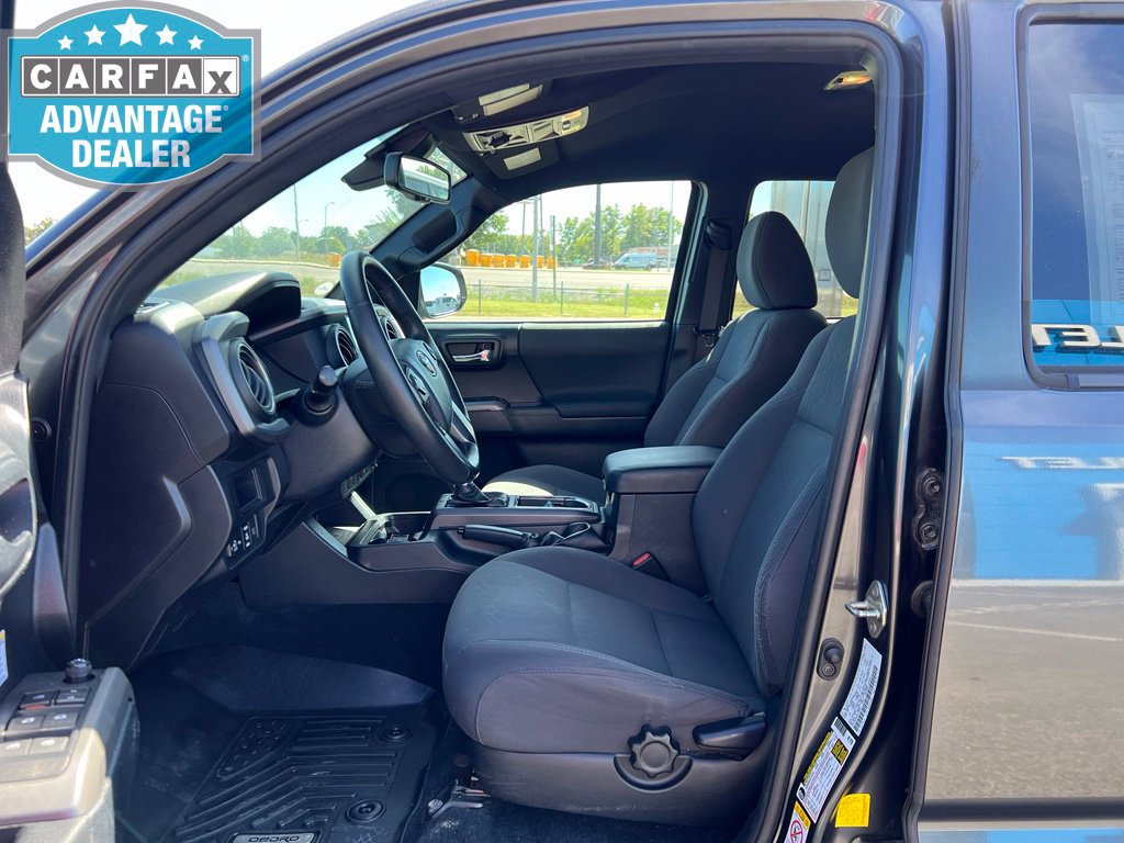 Used 2019 Toyota Tacoma TRD Off-Road w/ Exterior Package AWD/4WD image 8
