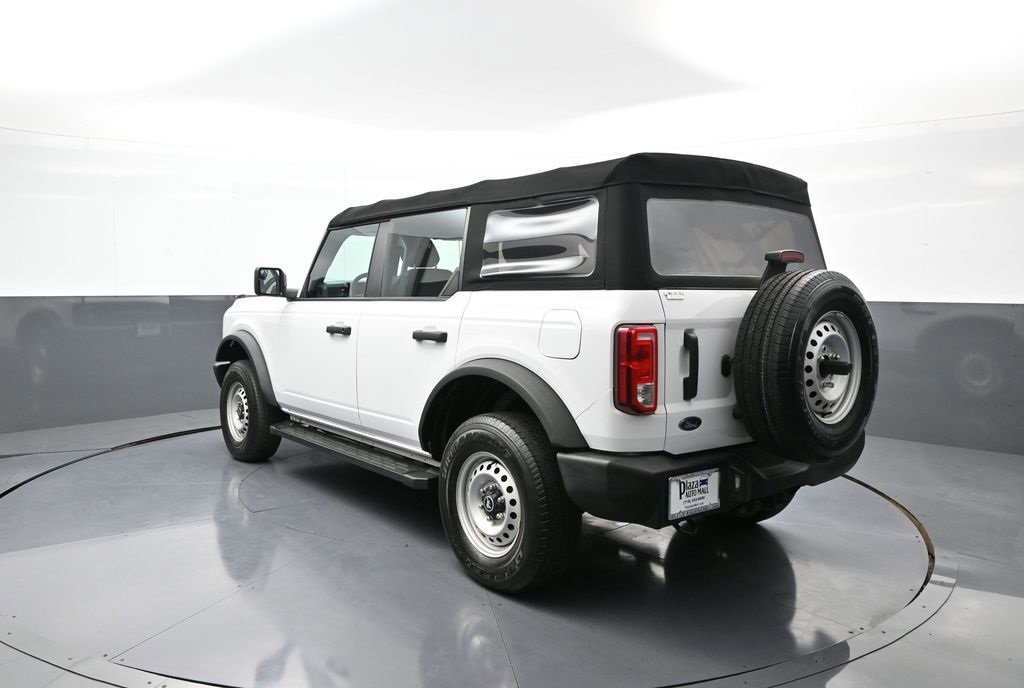 Used 2021 Ford Bronco Base image 8