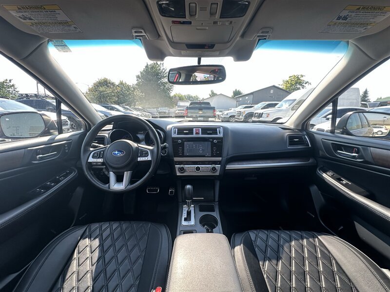 Used 2016 Subaru Outback 3.6R Limited AWD/4WD image 7