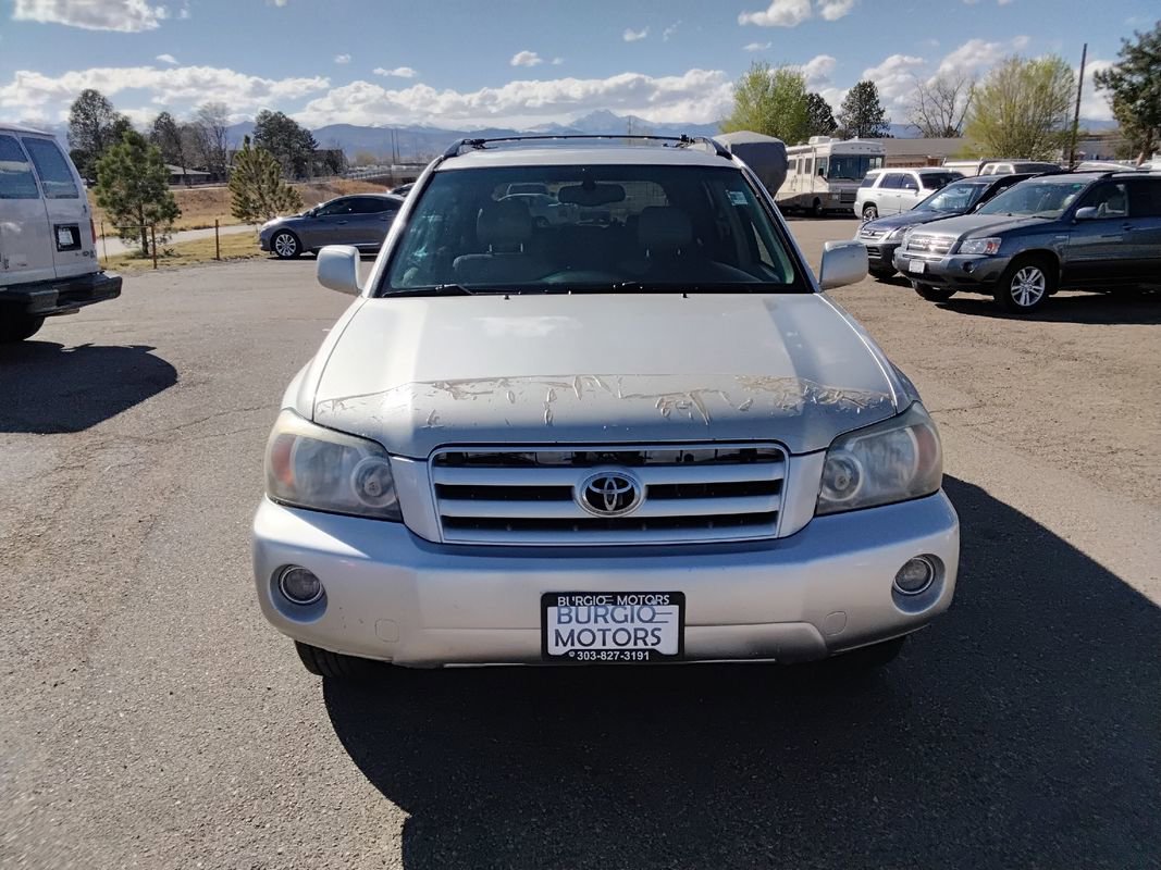 Used 2004 Toyota Highlander Limited image 1