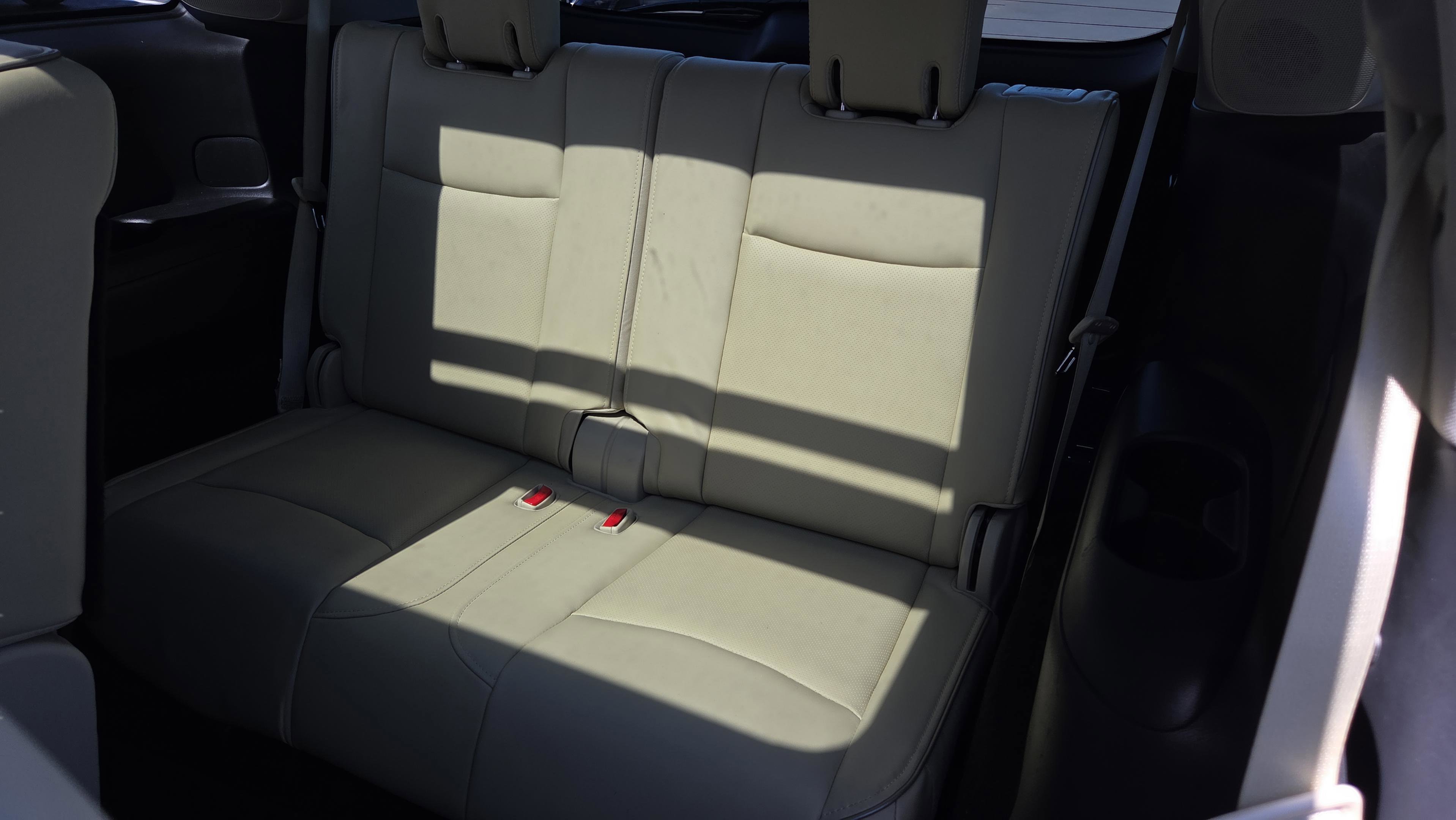 Used 2018 INFINITI QX60 Luxe w/ Deluxe Technology Package image 13