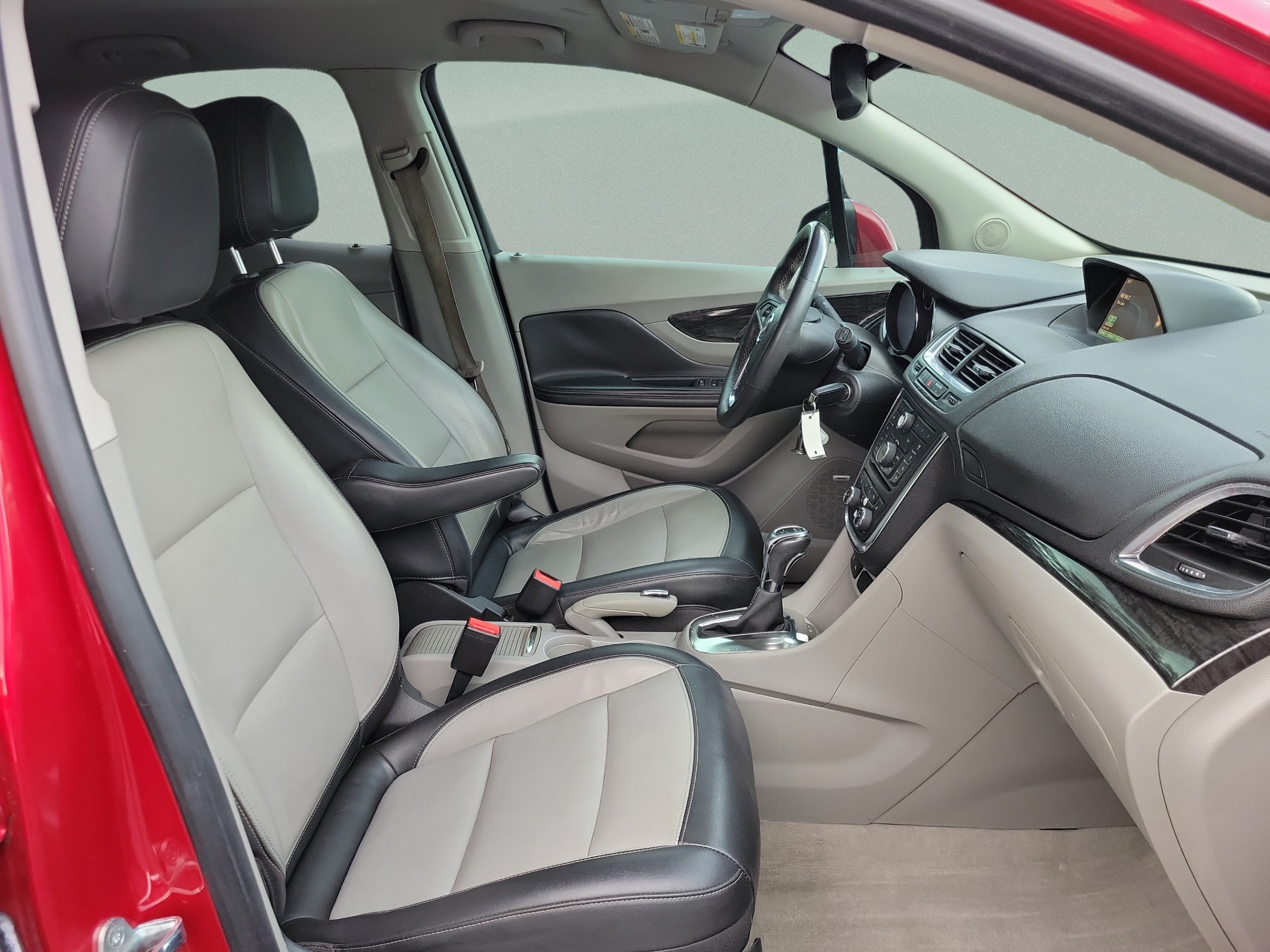 Used 2015 Buick Encore Premium FWD image 31