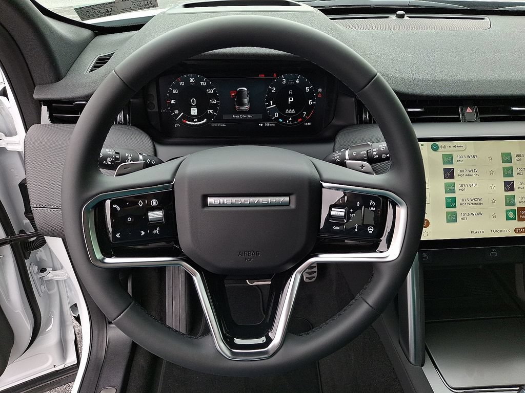 New 2026 Land Rover Discovery Sport Landmark AWD/4WD image 11