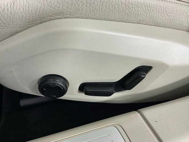 Used 2018 Volvo S90 T5 Momentum w/ Convenience Package AWD/4WD image 29