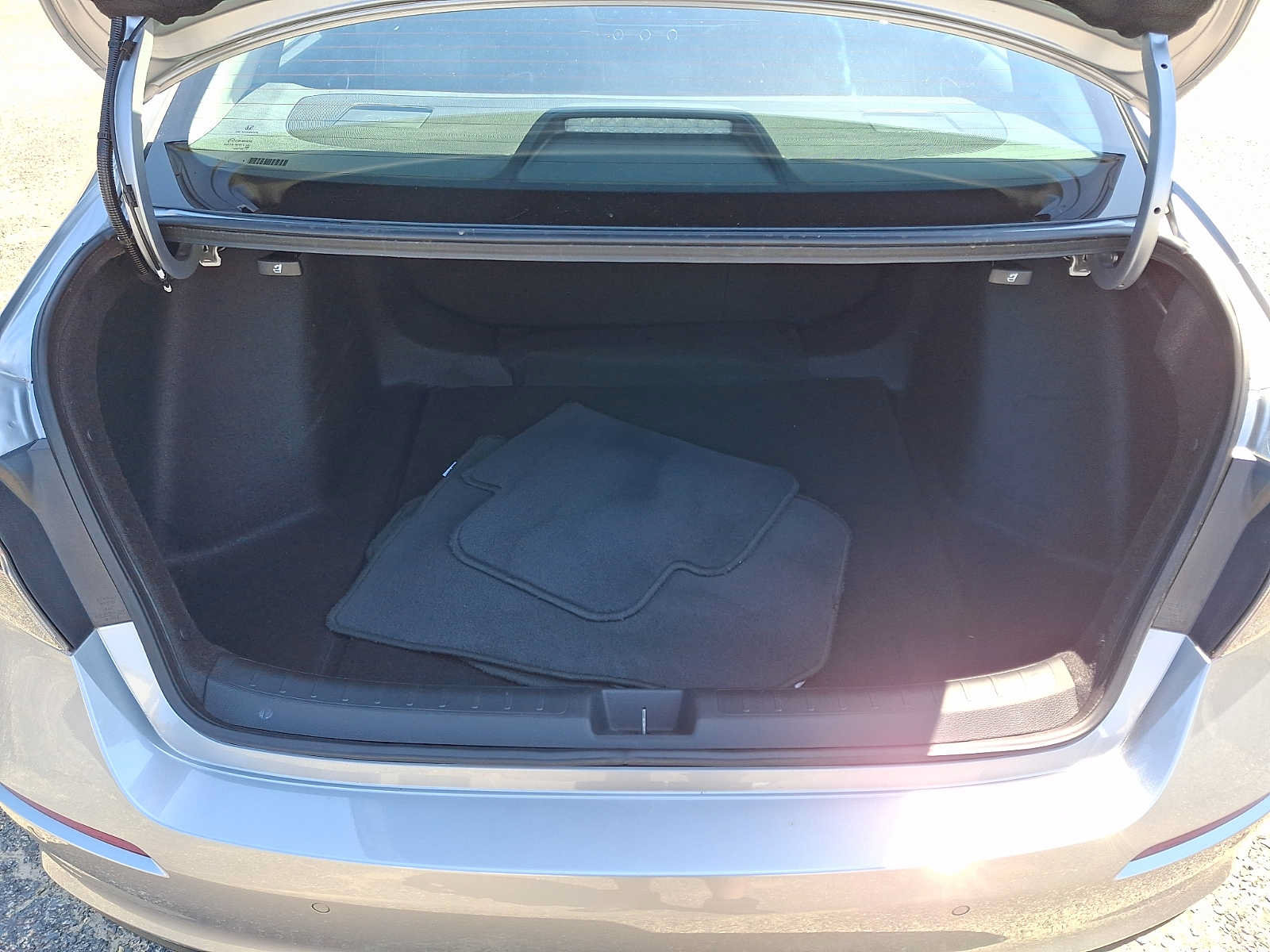 Used 2023 Honda Civic Touring image 29