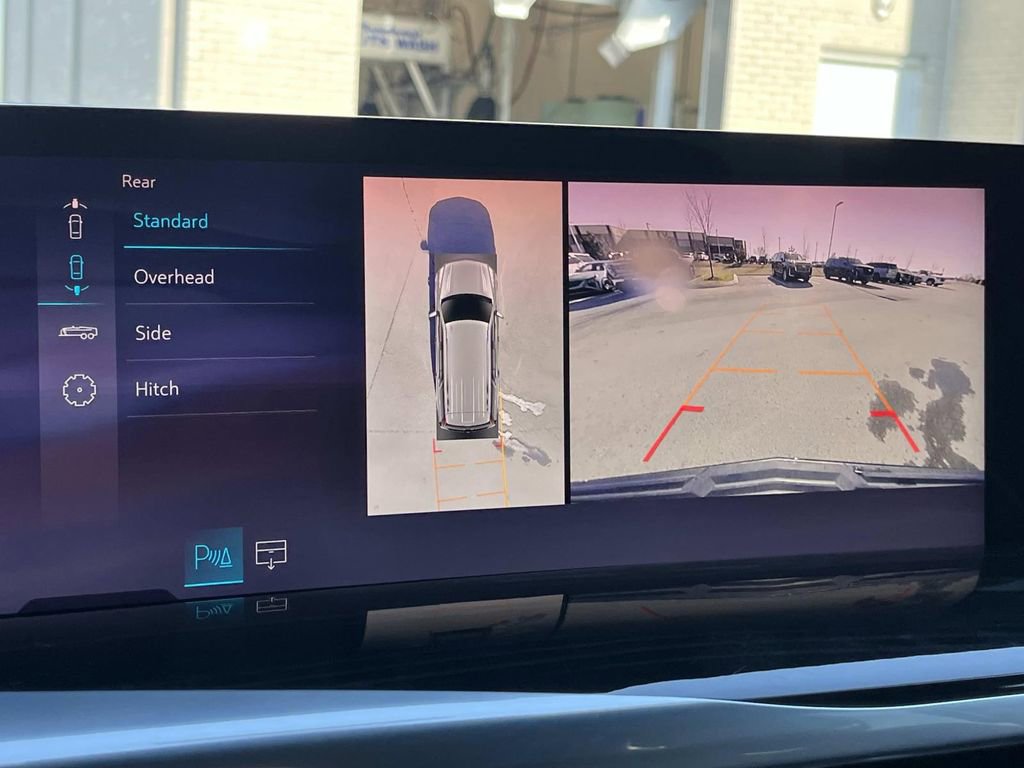 Certified 2025 Cadillac Escalade Sport w/ Touring Package image 38