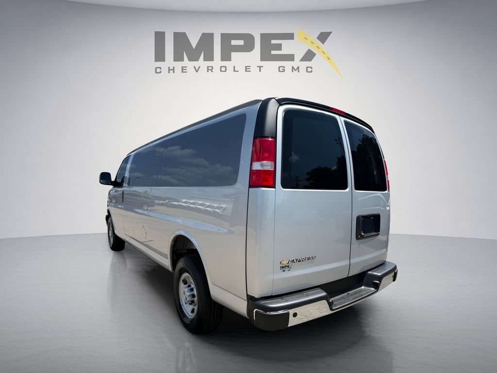 New 2026 Chevrolet Express 3500 Extended w/ Driver Convenience Package RWD image 3