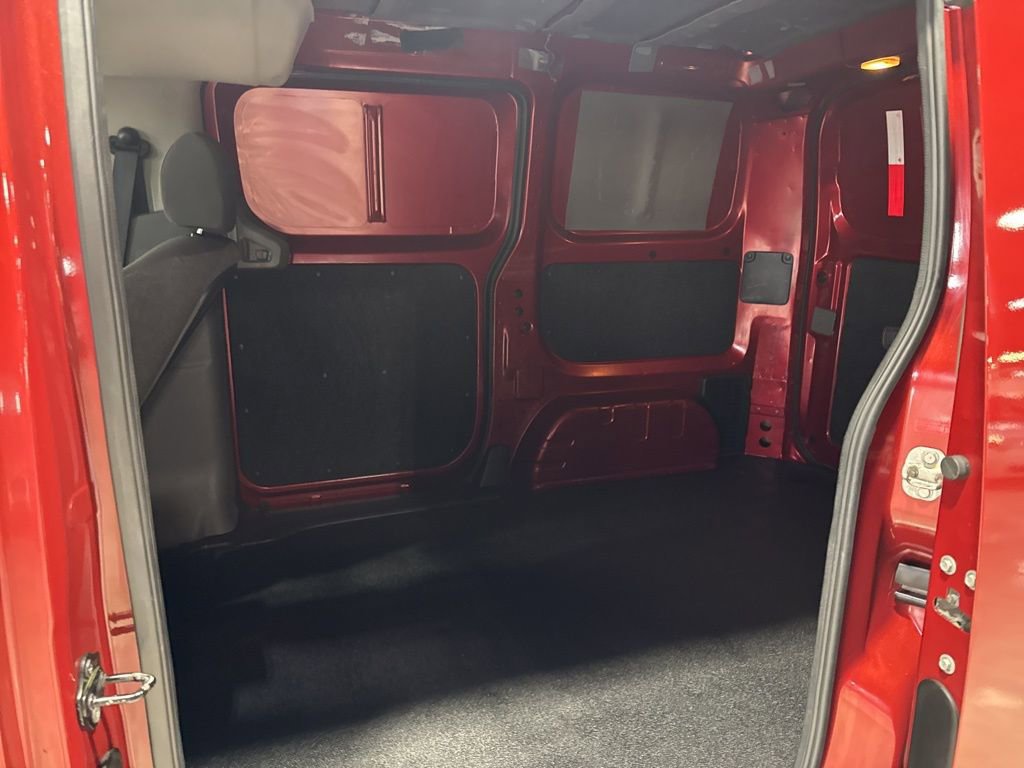 Used 2015 Nissan NV200 S w/ Cruise Control Package image 23