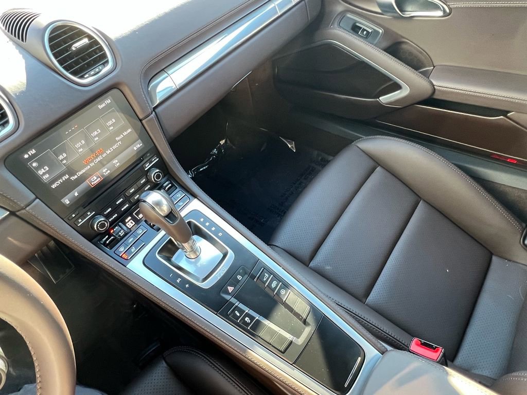 Used 2023 Porsche 718 Cayman GTS image 18