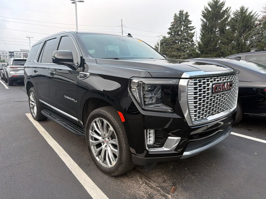 Used 2022 GMC Yukon Denali AWD/4WD image 4