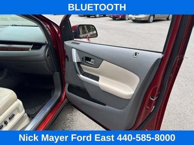 Used 2014 Ford Edge Limited w/ Driver Entry Package FWD image 21