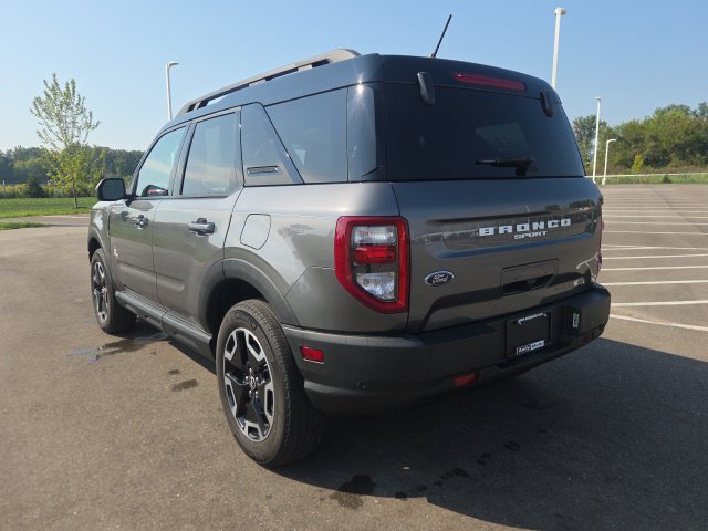 Certified 2023 Ford Bronco Sport Outer Banks w/ Tech Package AWD/4WD image 16