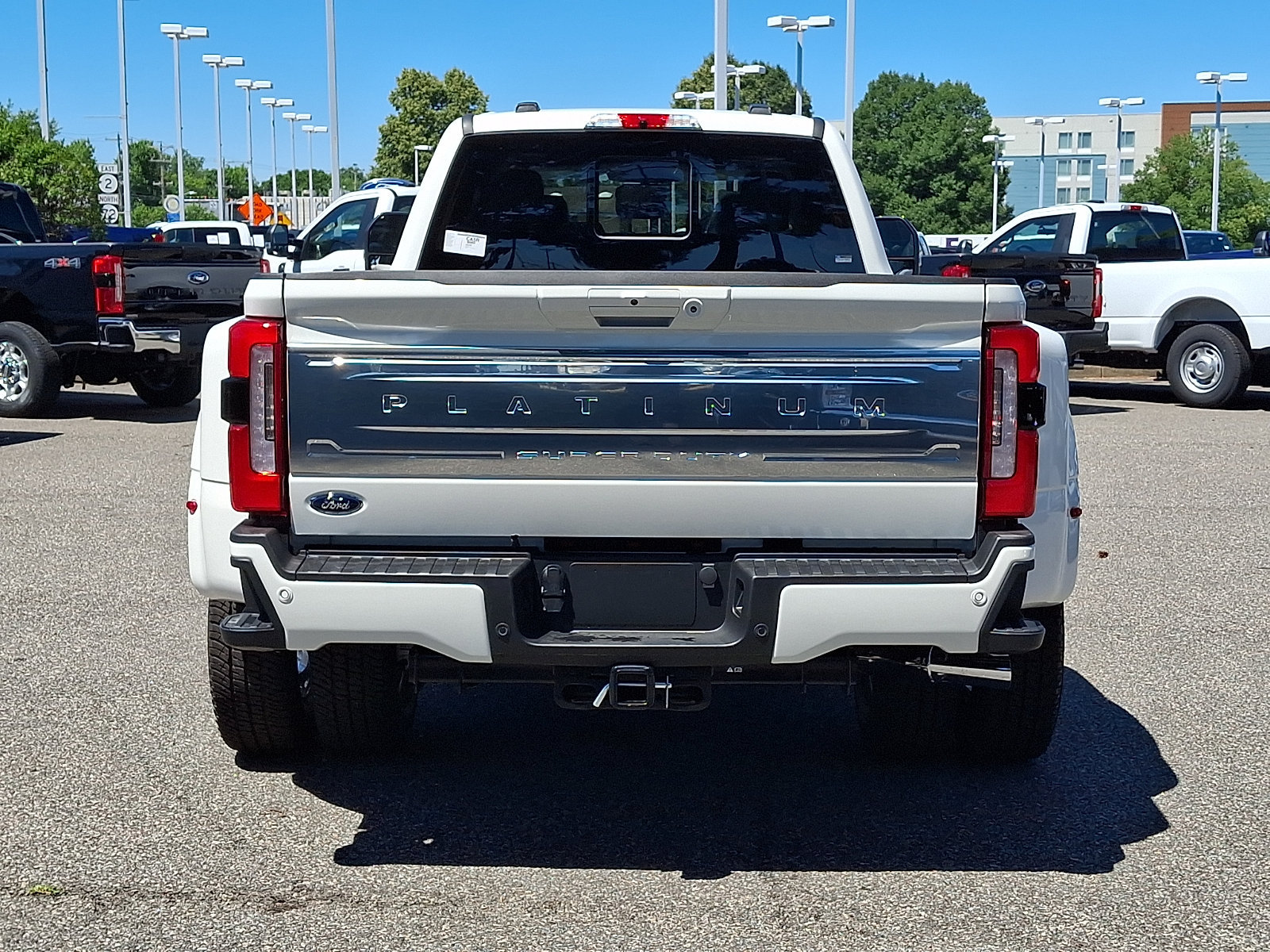 New 2026 Ford F350 Platinum w/ Platinum Plus Package AWD/4WD image 5