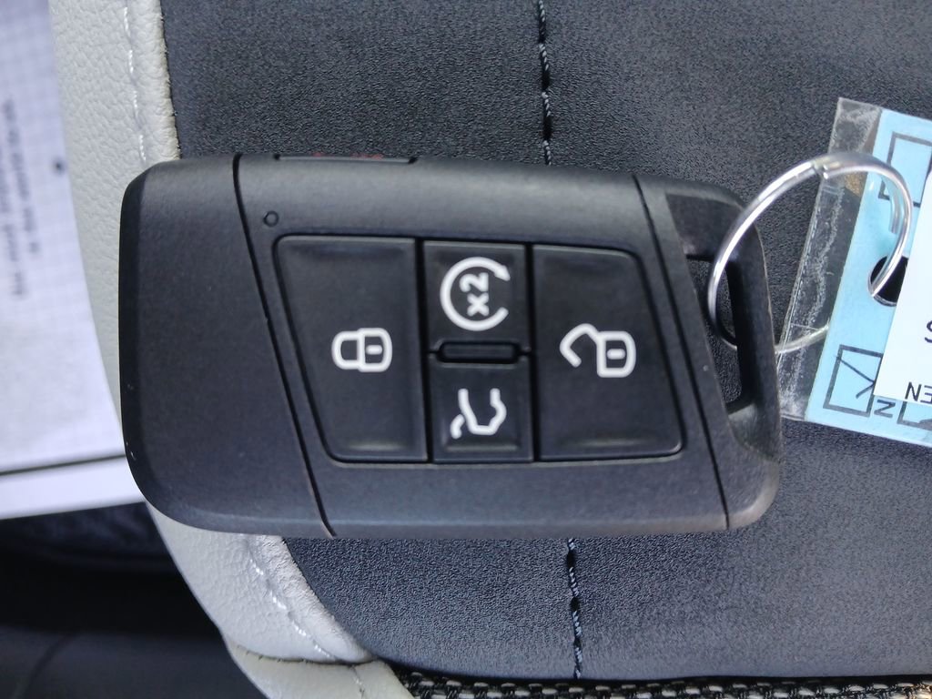 New 2026 Volkswagen Taos SE image 27