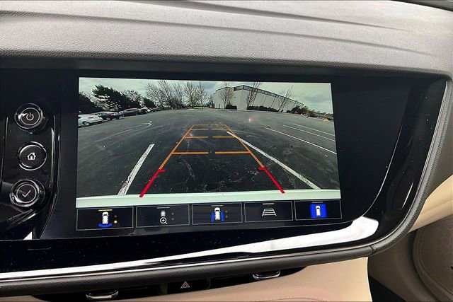 Used 2023 Buick Envision Avenir image 14