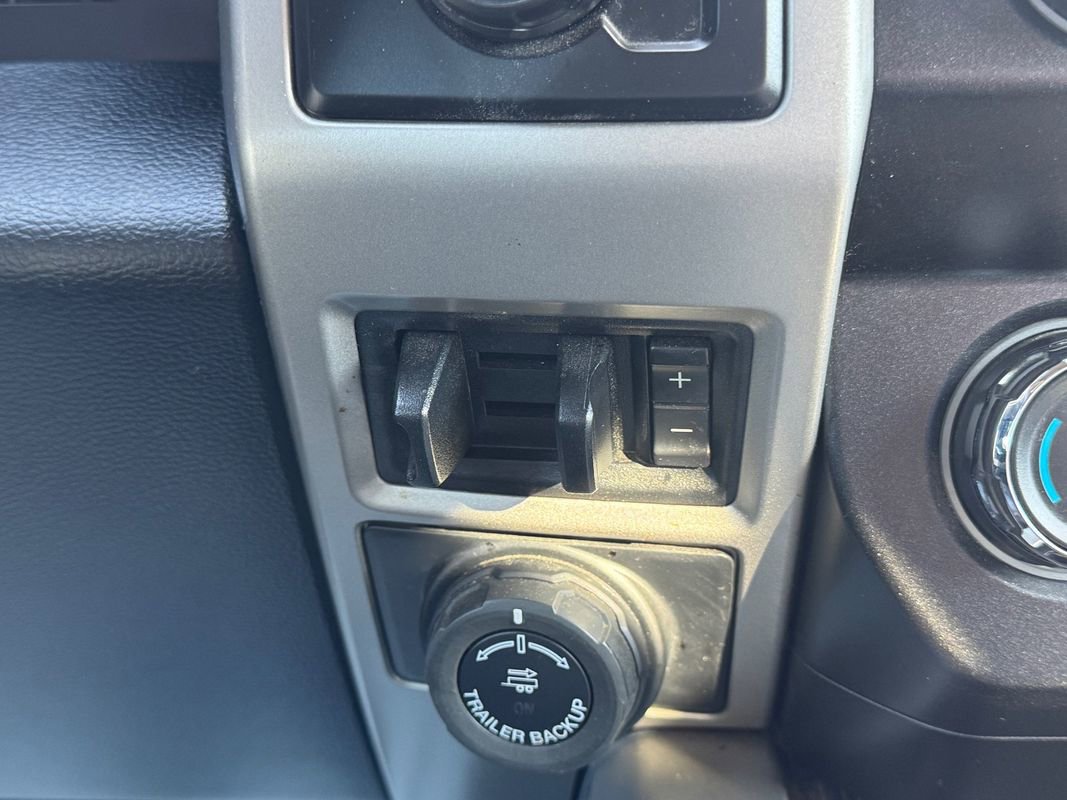 Used 2020 Ford F250 Lariat w/ Lariat Value Package image 22