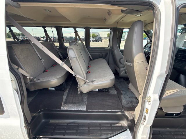 Used 2025 Chevrolet Express 3500 LT w/ LT Preferred Equipment Group RWD image 26