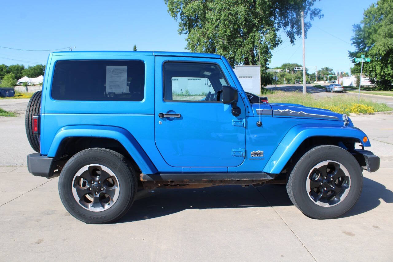 Used 2014 Jeep Wrangler Sahara AWD/4WD image 5