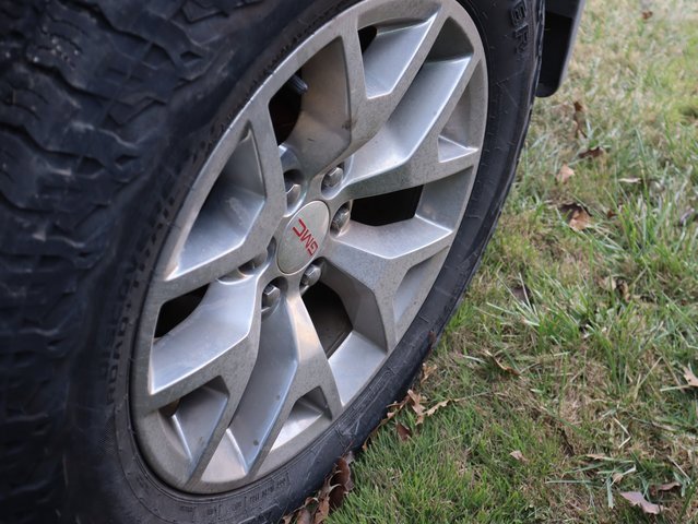 Used 2018 GMC Sierra 1500 SLT image 20