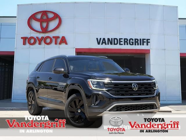 Used 2024 Volkswagen Atlas Cross Sport SE w/ Panoramic Sunroof Package