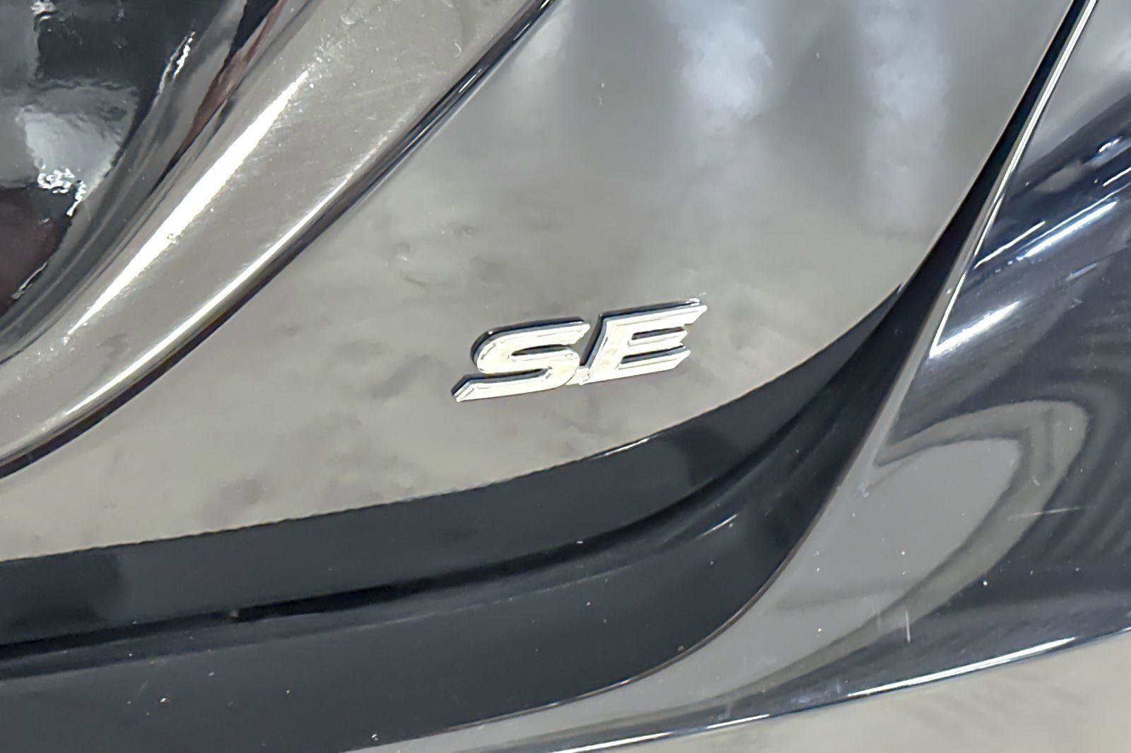 Used 2021 Toyota Camry SE image 23