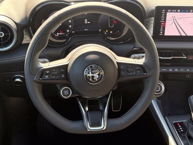 New 2026 Alfa Romeo Tonale w/ Black Premium Package AWD/4WD image 46