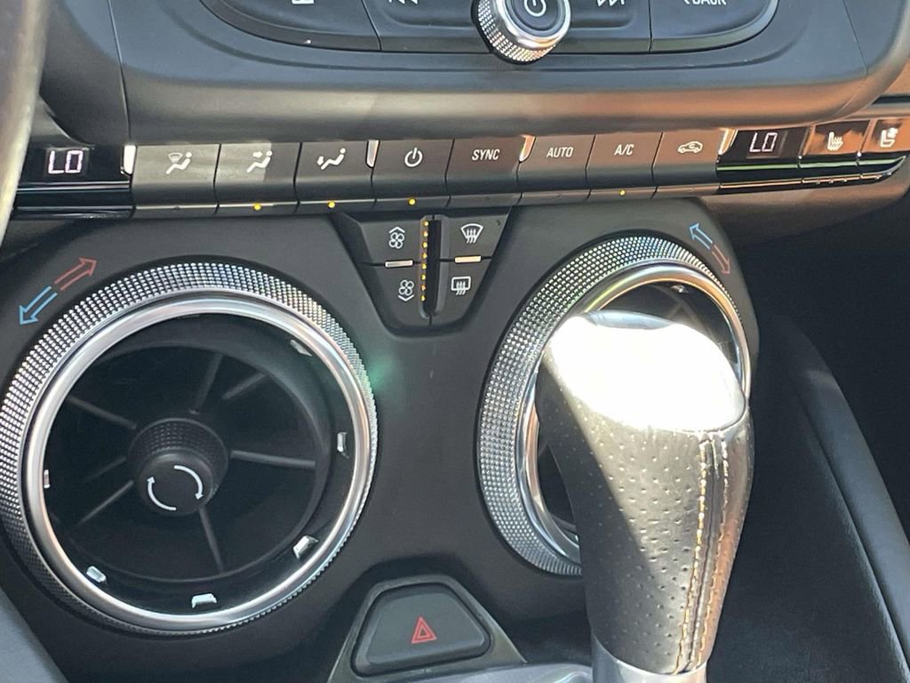 Used 2016 Chevrolet Camaro SS image 26