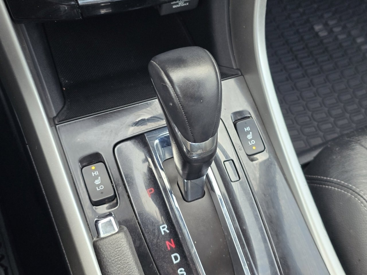 Certified 2017 Honda Accord EX-L image 33